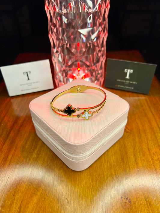 Premium Quality Stainless Steel 18k Double Clove White/Black Handcuff