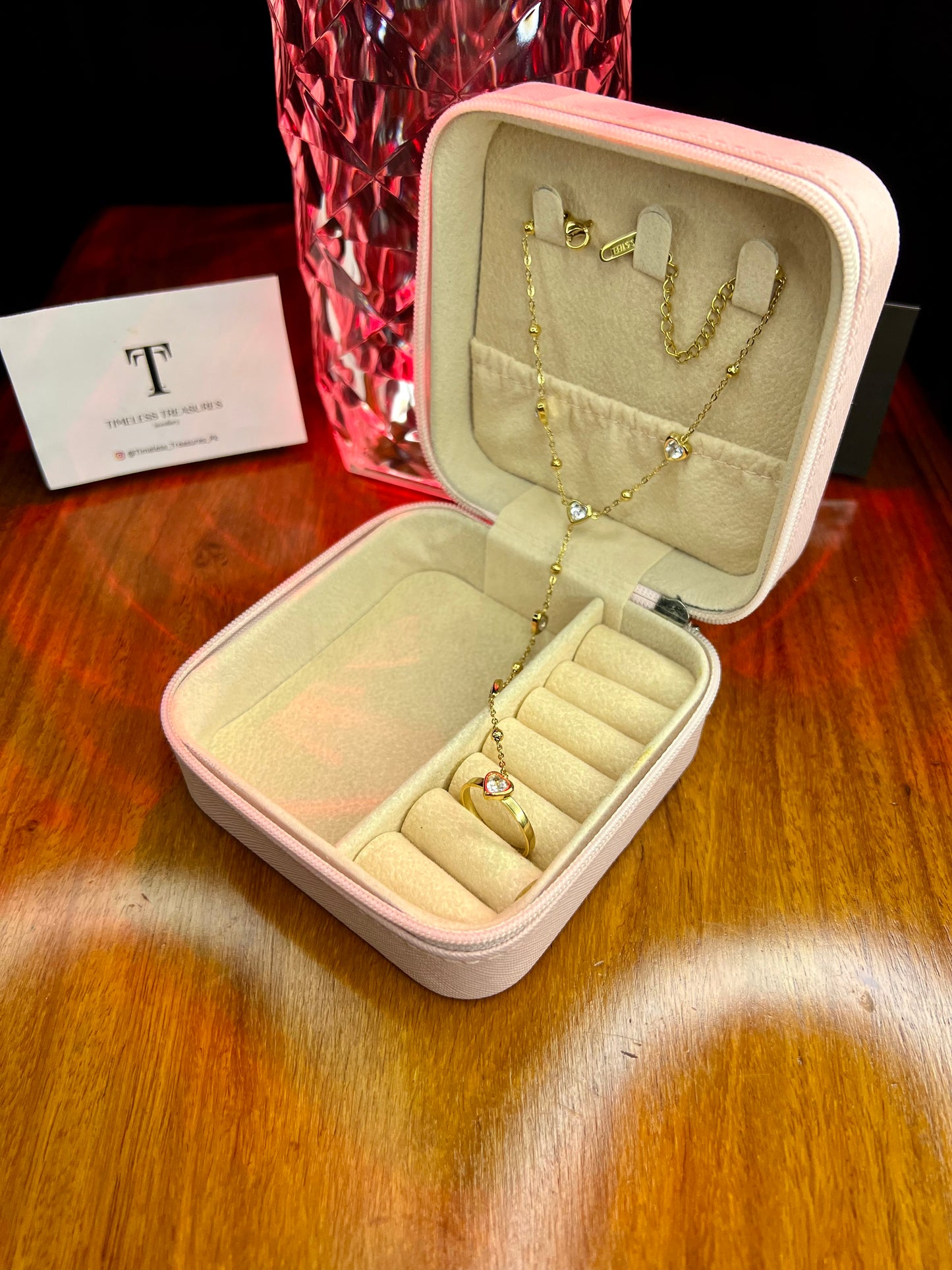 Premium Quality Stainless Steel 18k Stone Heart Ringlet