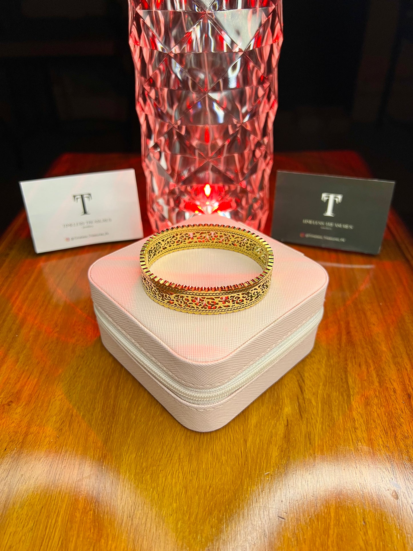 Premium Quality Stainless Steel 18k Vintage Royal Cuff