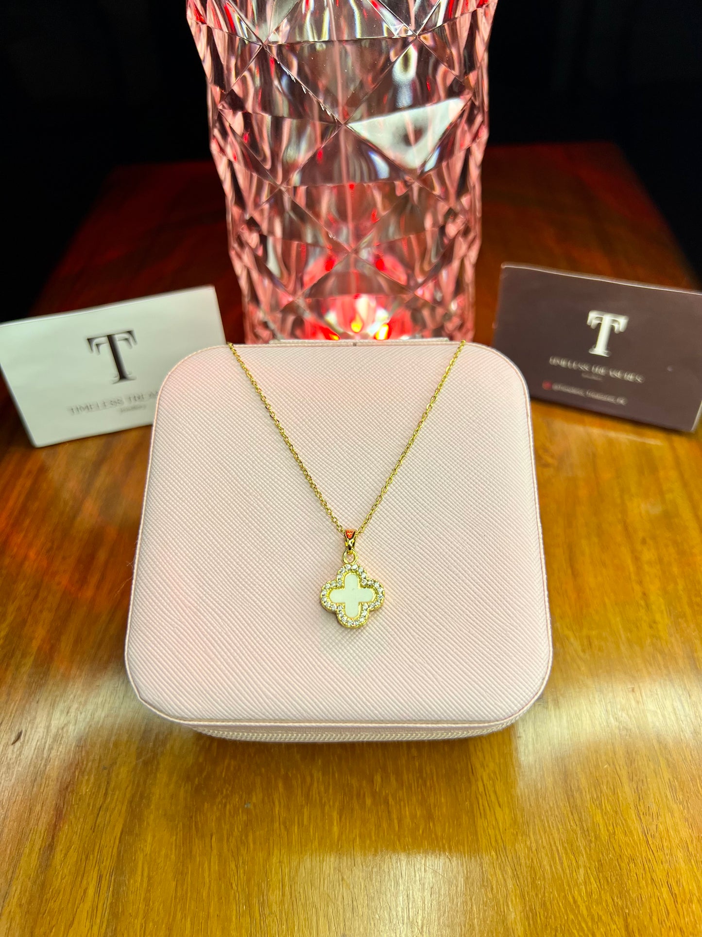 Premium Quality Stainless Steel 18k Double Side Black/White Clover Necklace